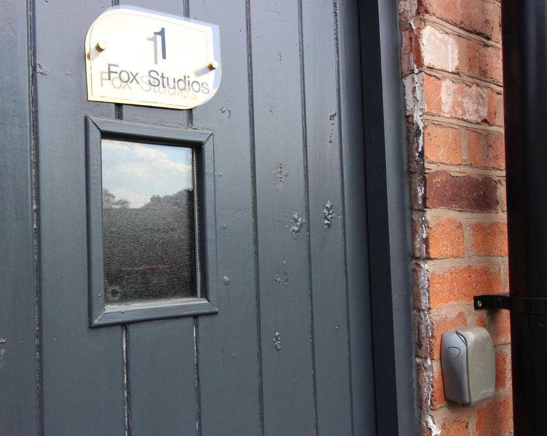 1 Fox Studios Much Wenlock Exterior photo